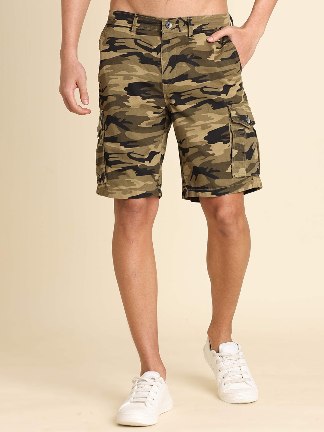 

RIGS AND RAGS Men Camouflage Printed Cargo Shorts, Olive