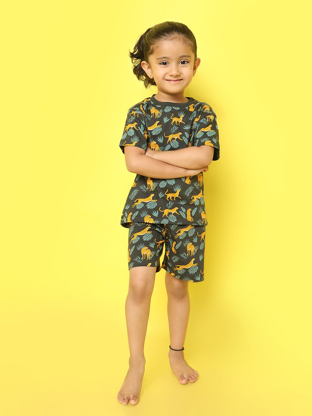 

Orange Sugar Kids Printed T-shirt With Shorts, Green