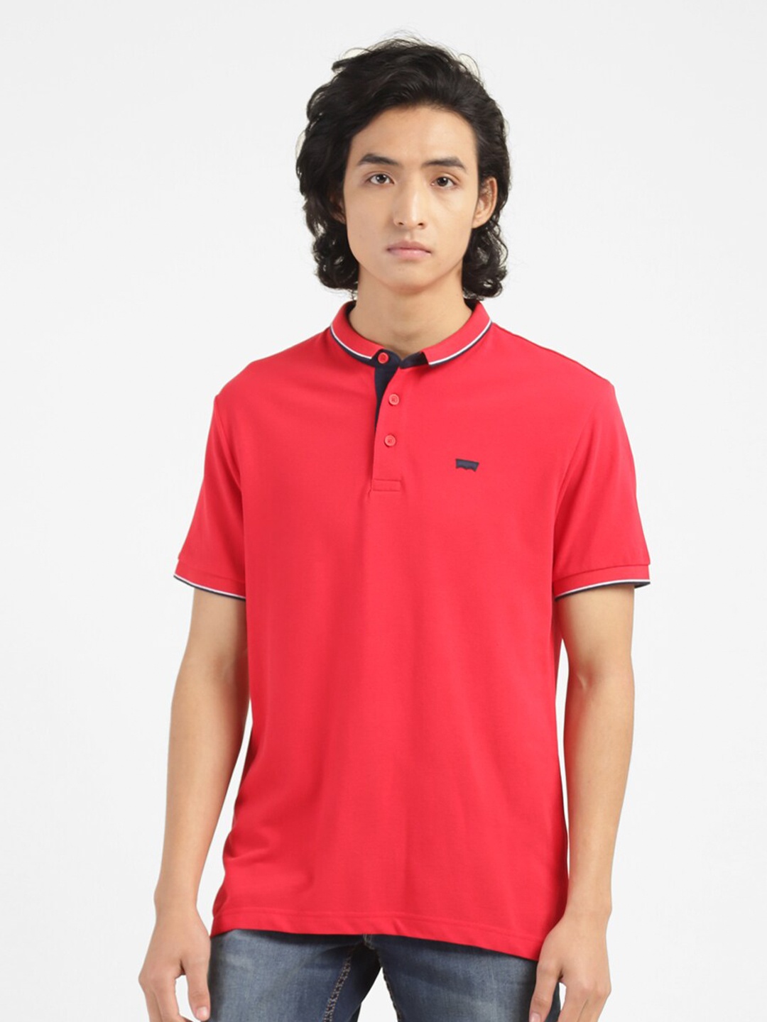 

Levis Henley Neck Pure Cotton T-shirt, Red