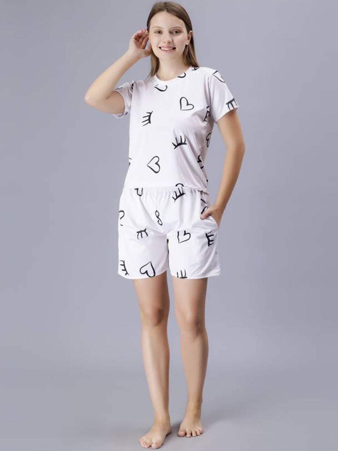 

Xivir Women Printed Night suit, White