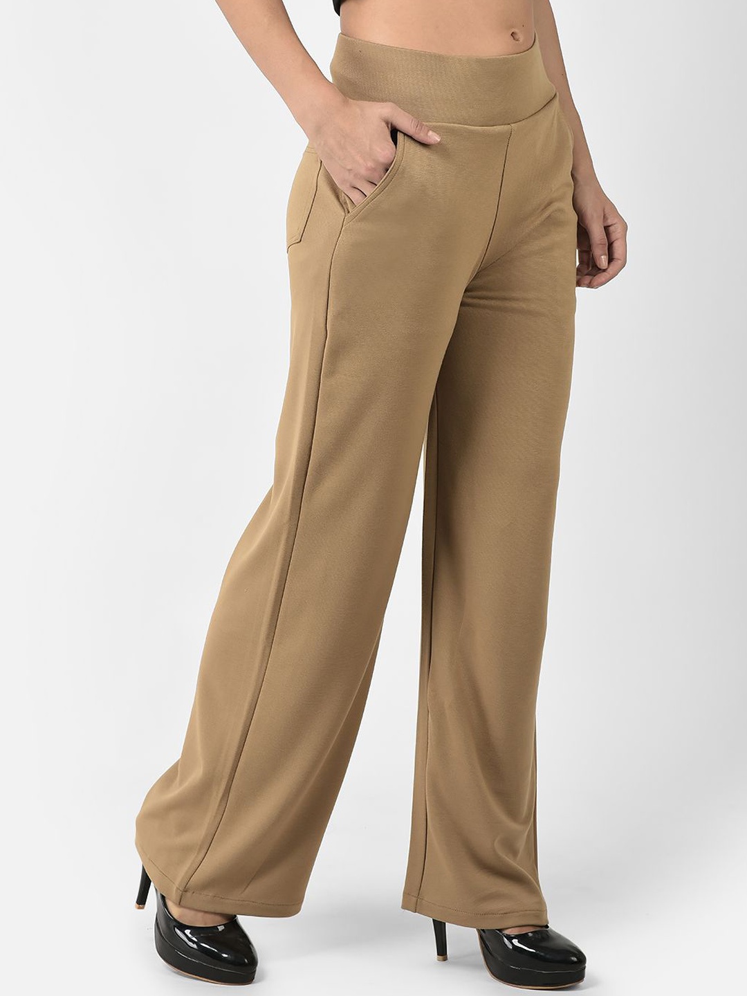 

FNOCKS Women Relaxed High-Rise Wide Leg Trousers, Beige
