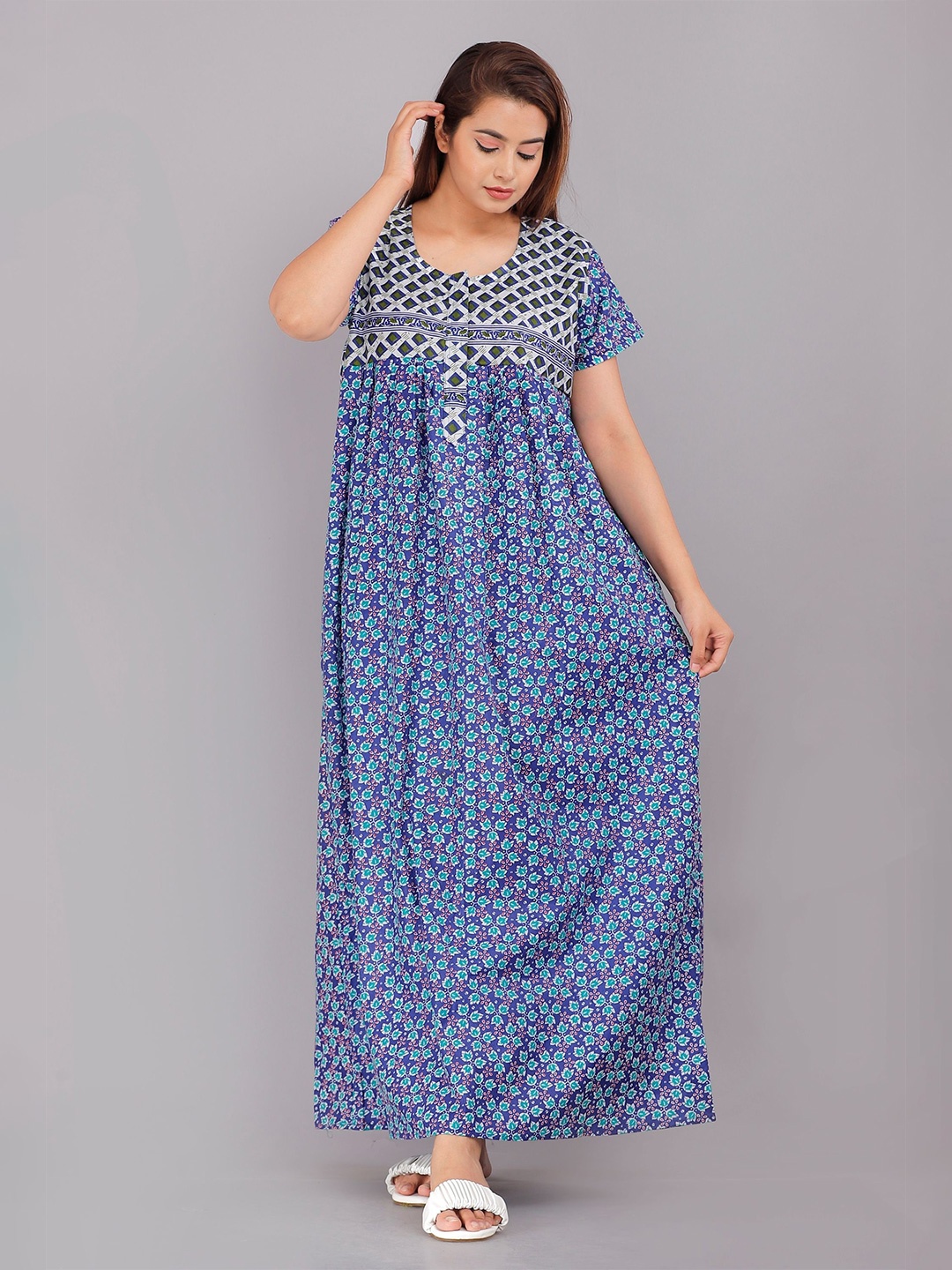 

PR PINK ROYAL Women Floral Printed Pure Cotton Maxi Nightdress, Blue