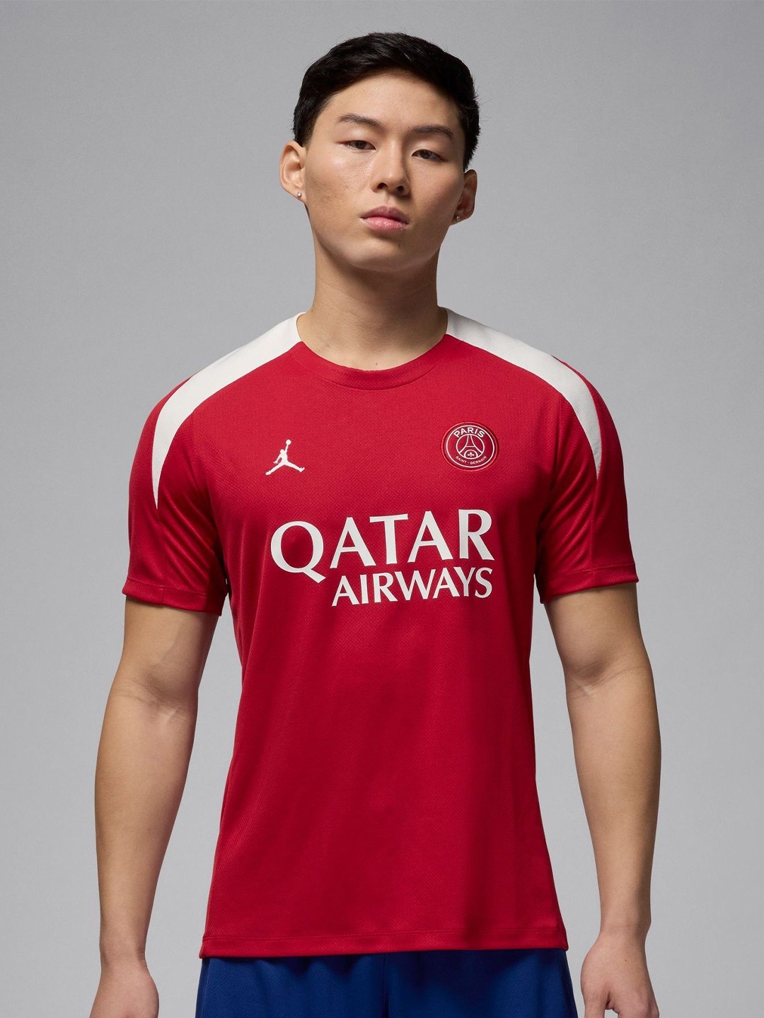 

Nike Paris Saint-Germain Strike Fourth Men's Jordan Dri-FIT Football Knit Short-Sleeve Top, Red