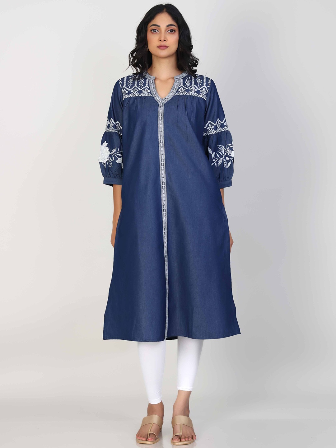 

Hassu's Geometric Printed Mandarin Collar Denim A-Line Kurta, Navy blue