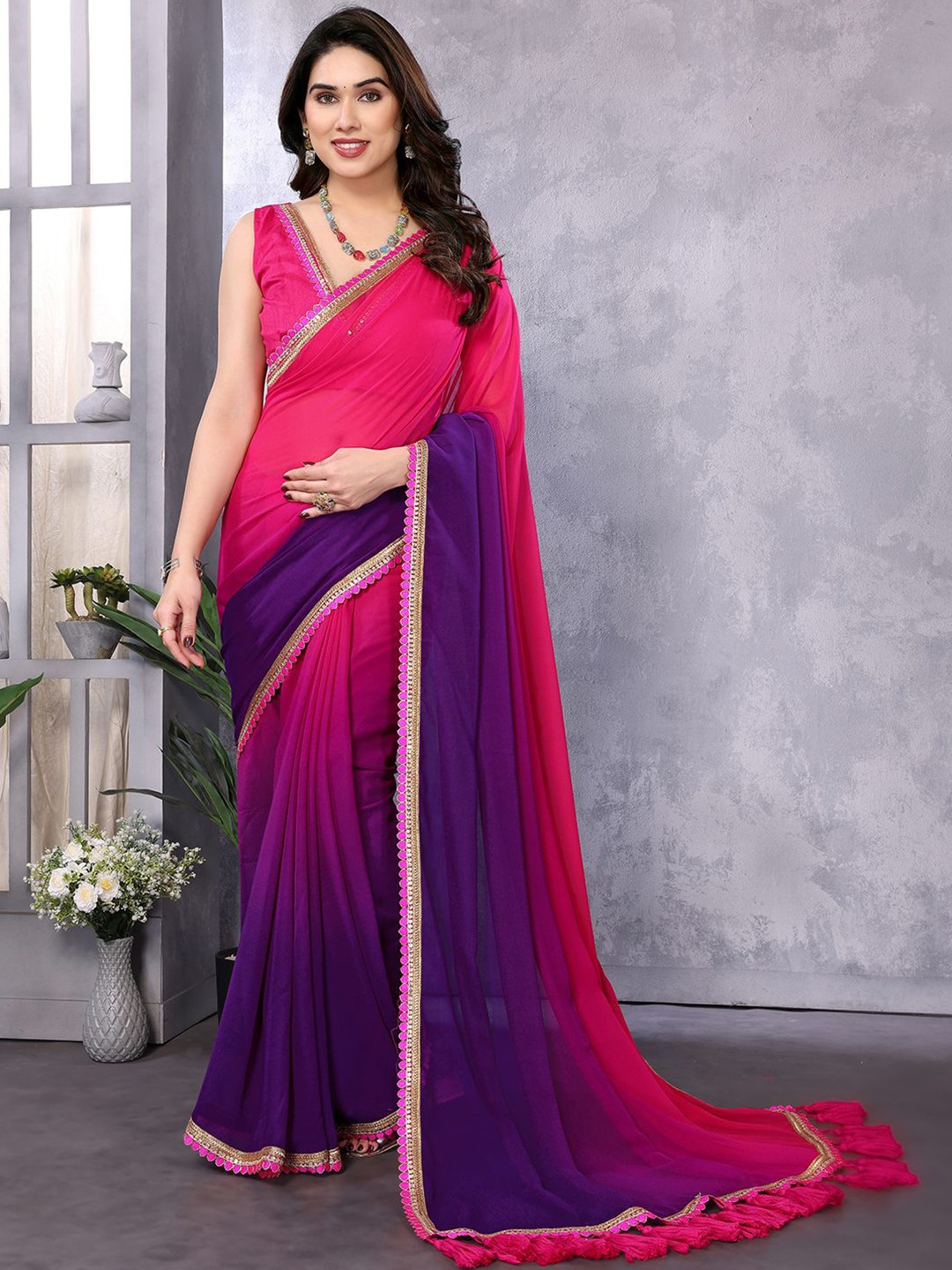 

DIVASTRI Ombre Embroidered Saree, Pink