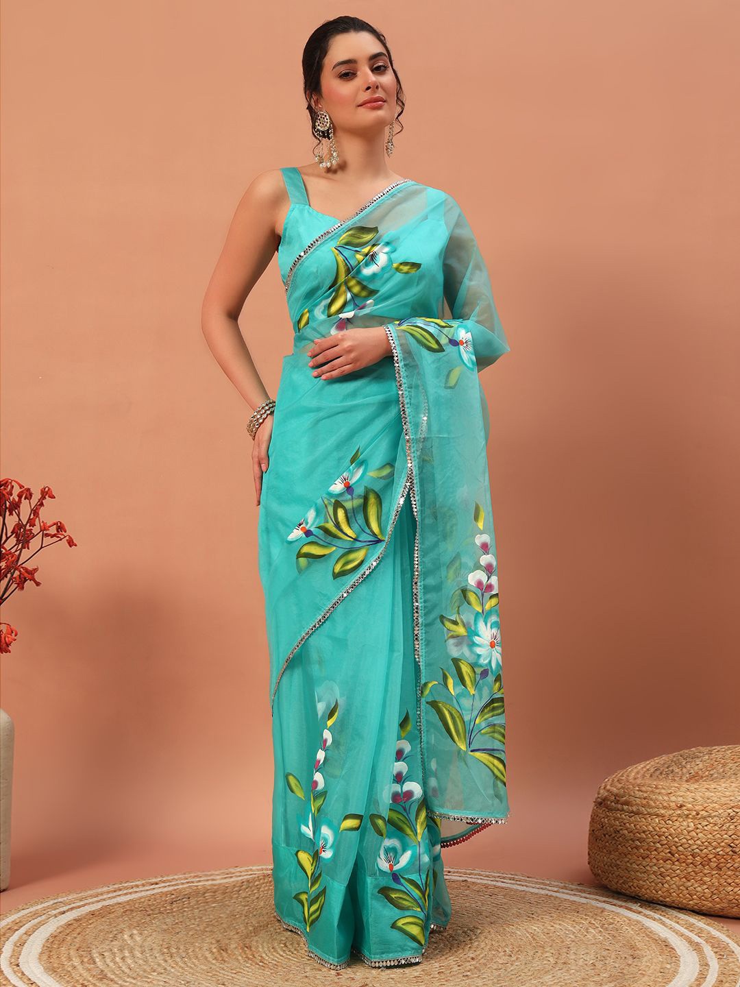 

Meeranshi Floral printed Organza Saree, Blue