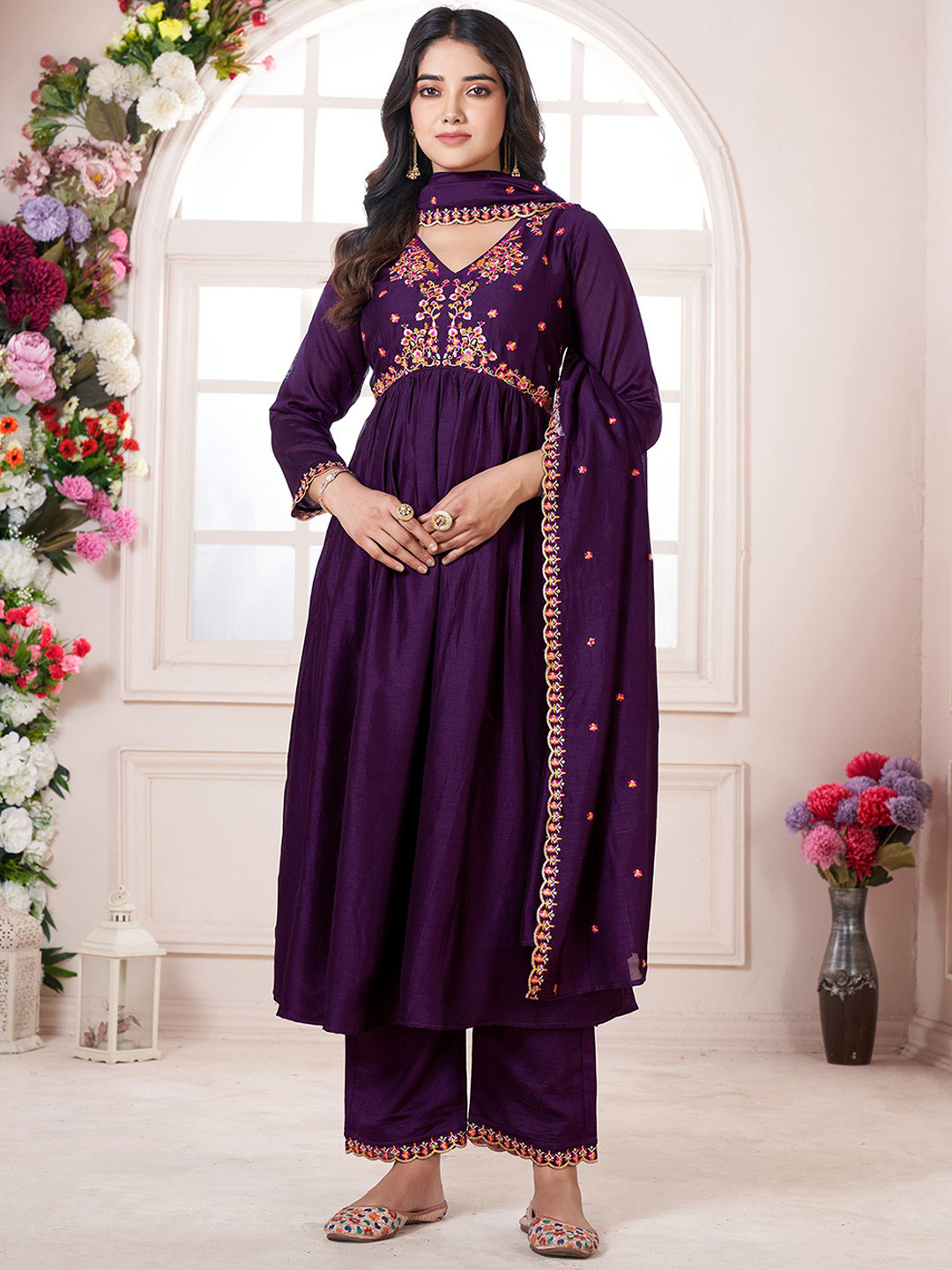 

KALINI Floral Embroidered V-Neck Empire Anarkali Kurta with Palazzos And Dupatta, Purple