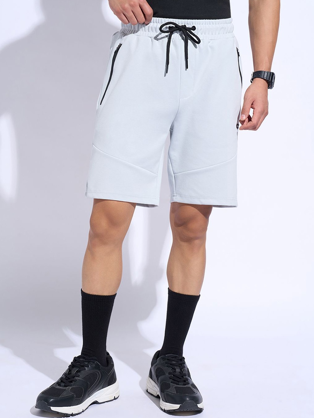 

Ajile by Pantaloons Men Mid-Rise Regular Fit Shorts, Grey