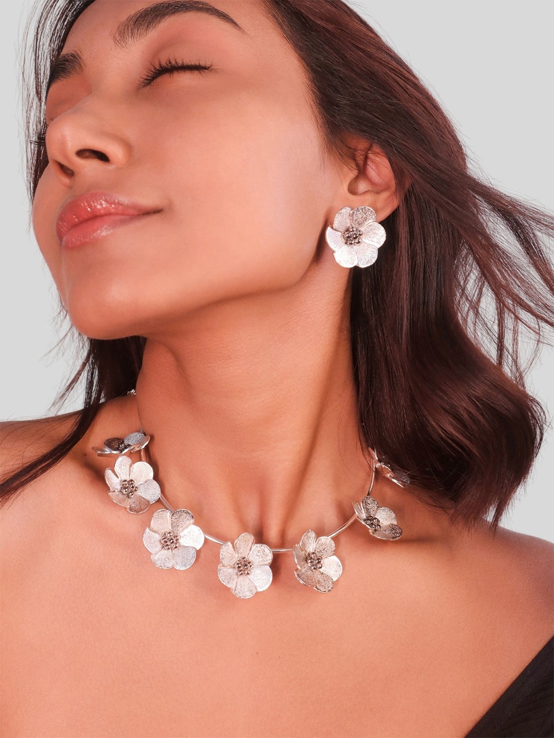 

House of Pehr Silver Plated Modern Tiara Necklace