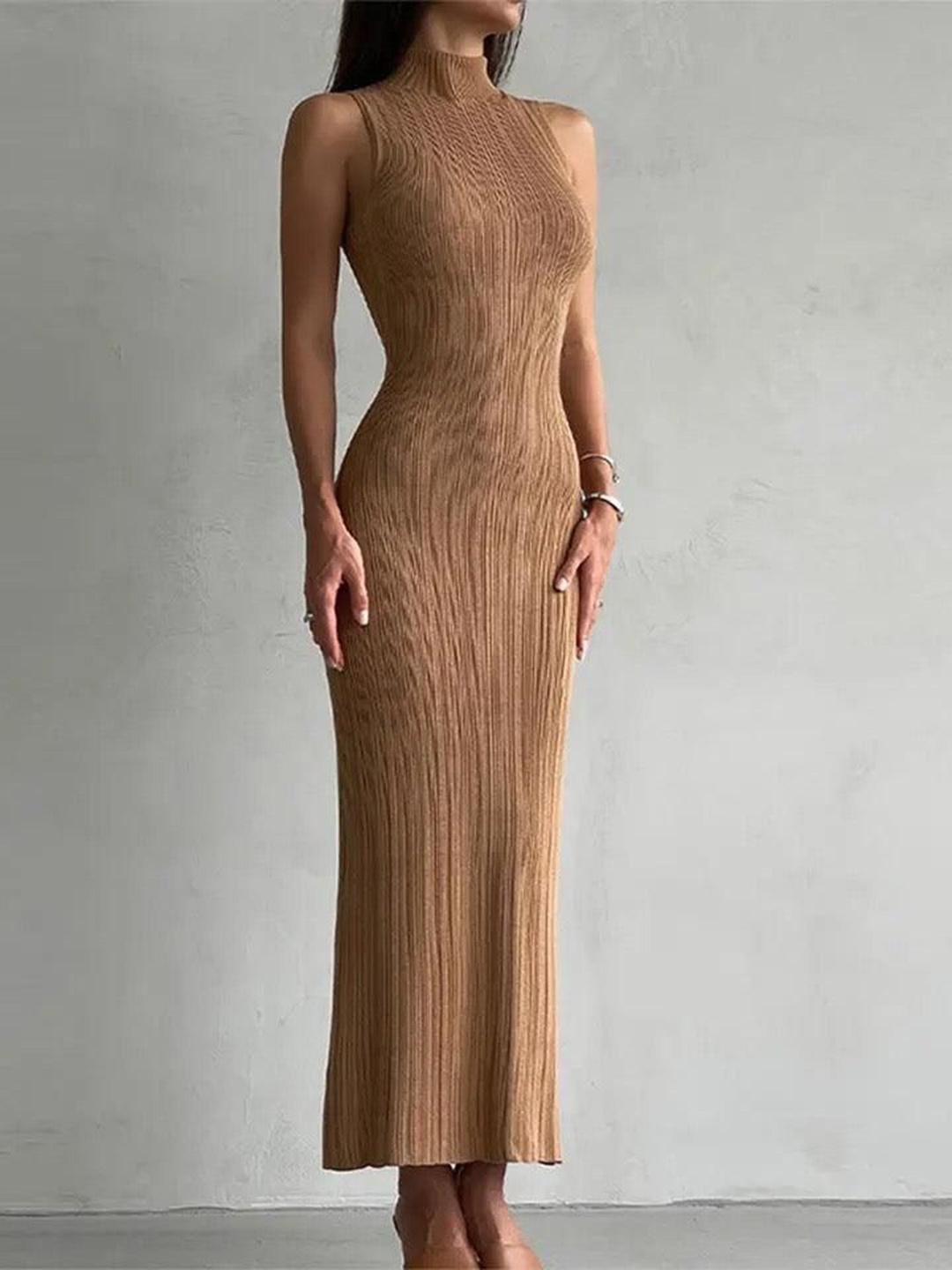 

Alamode By Akanksha Brown Hastor Luxe Soft Knit Dress