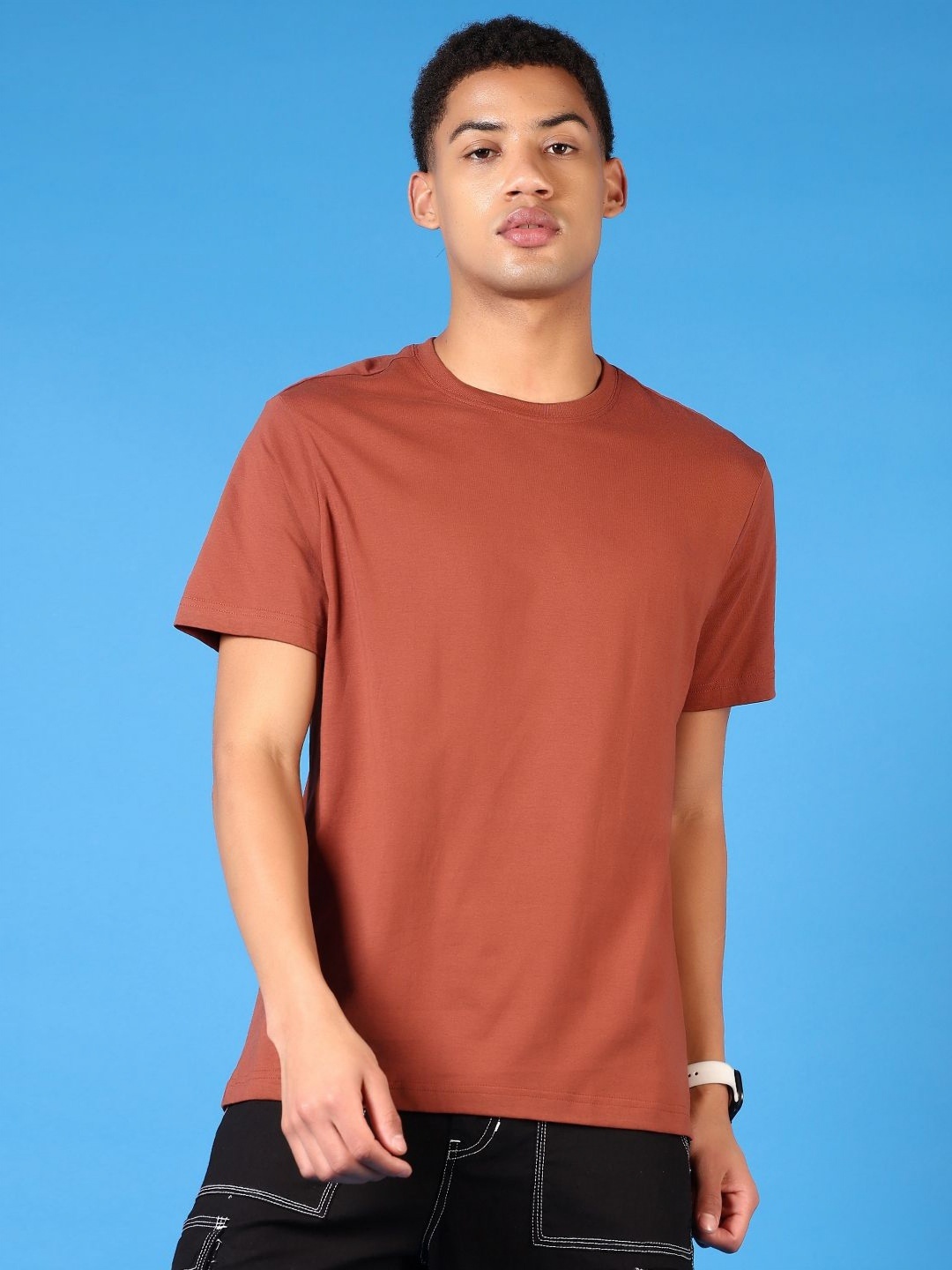 

V-Mart Men Solid Round Neck Cotton T-shirt, Rust