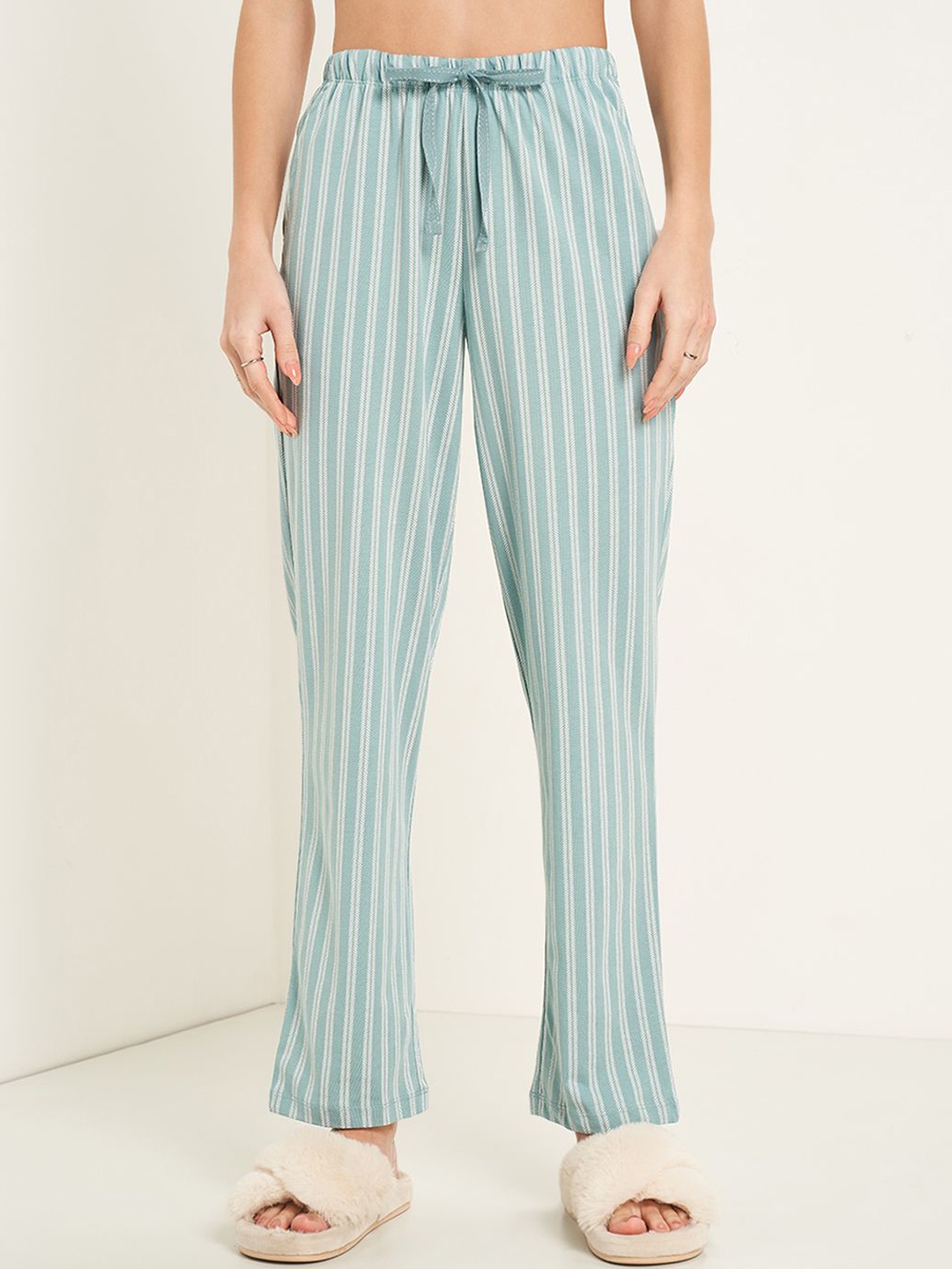 

Dreamz by Pantaloons Printed Pure Cotton Mid Rise Lounge Pants, Blue