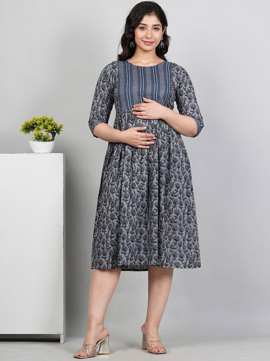 

HETSA Floral Printed Round Neck Pure Cotton Anarkali Maternity Dress, Blue
