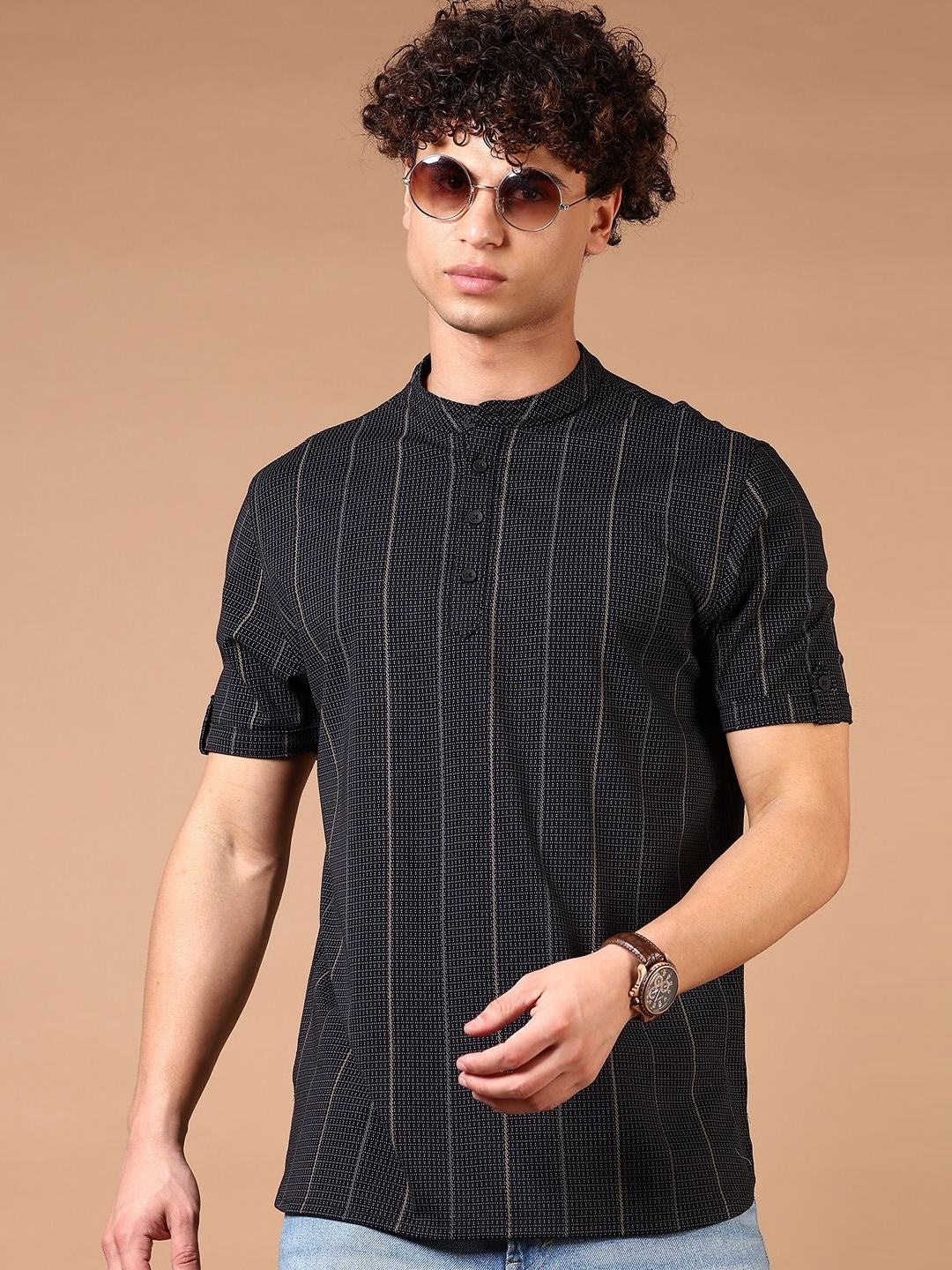

V-Mart Men Striped Henley Neck Cotton T-shirt, Black