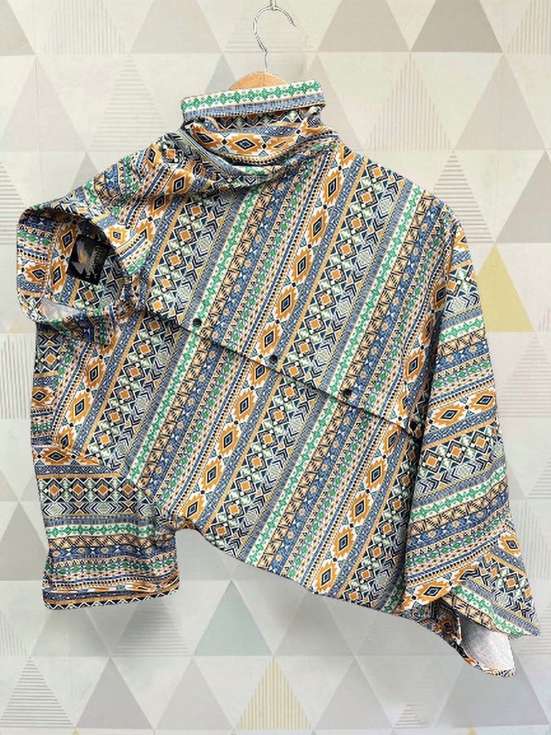

iCome Men Multi Stripes Opaque Printed Casual Shirt