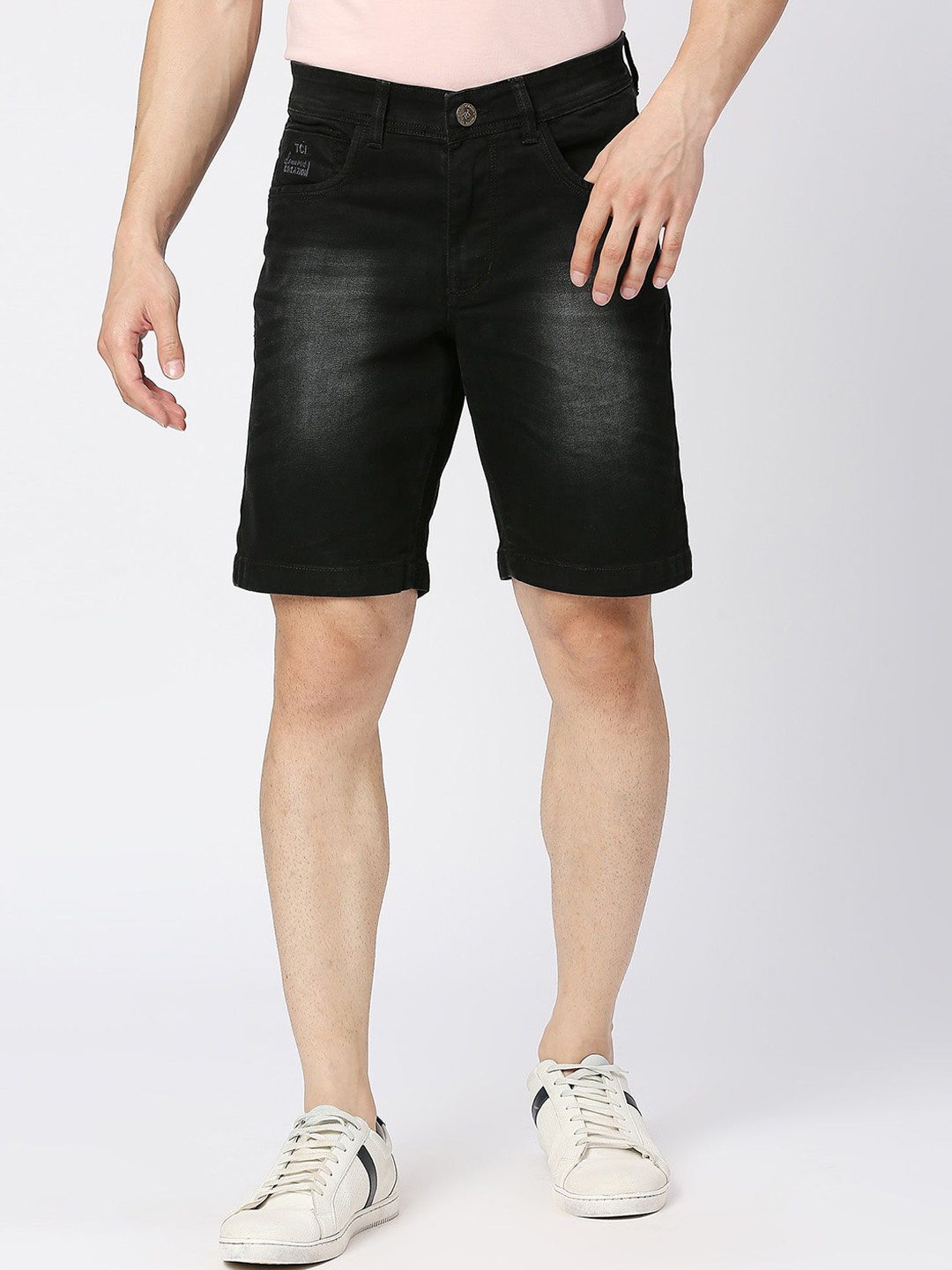 

TCI Men Slim Fit Mid-Rise Denim Shorts, Black