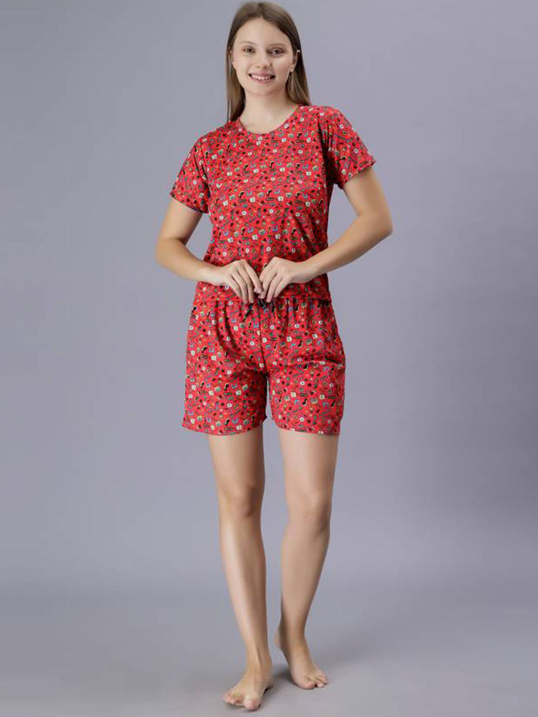 

Xivir Women Printed Night suit, Red