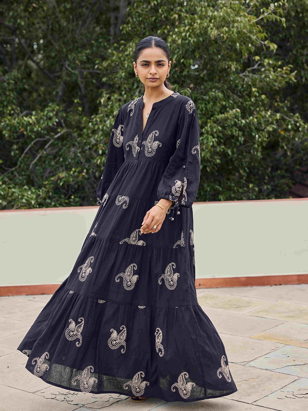 

Sencei Women Paisley Embroidered Fit and Flare Maxi Dress, Black