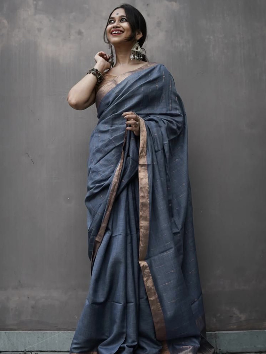 

SRILOK Woven Design Zari Pure Cotton Khadi Saree, Grey