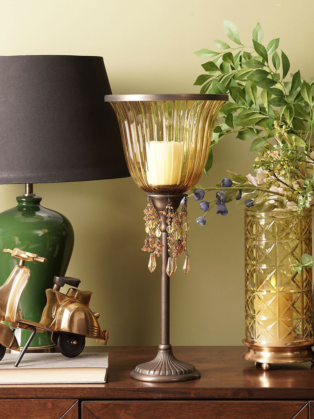 

Pure Home and Living Yellow & Brown Candle Holder
