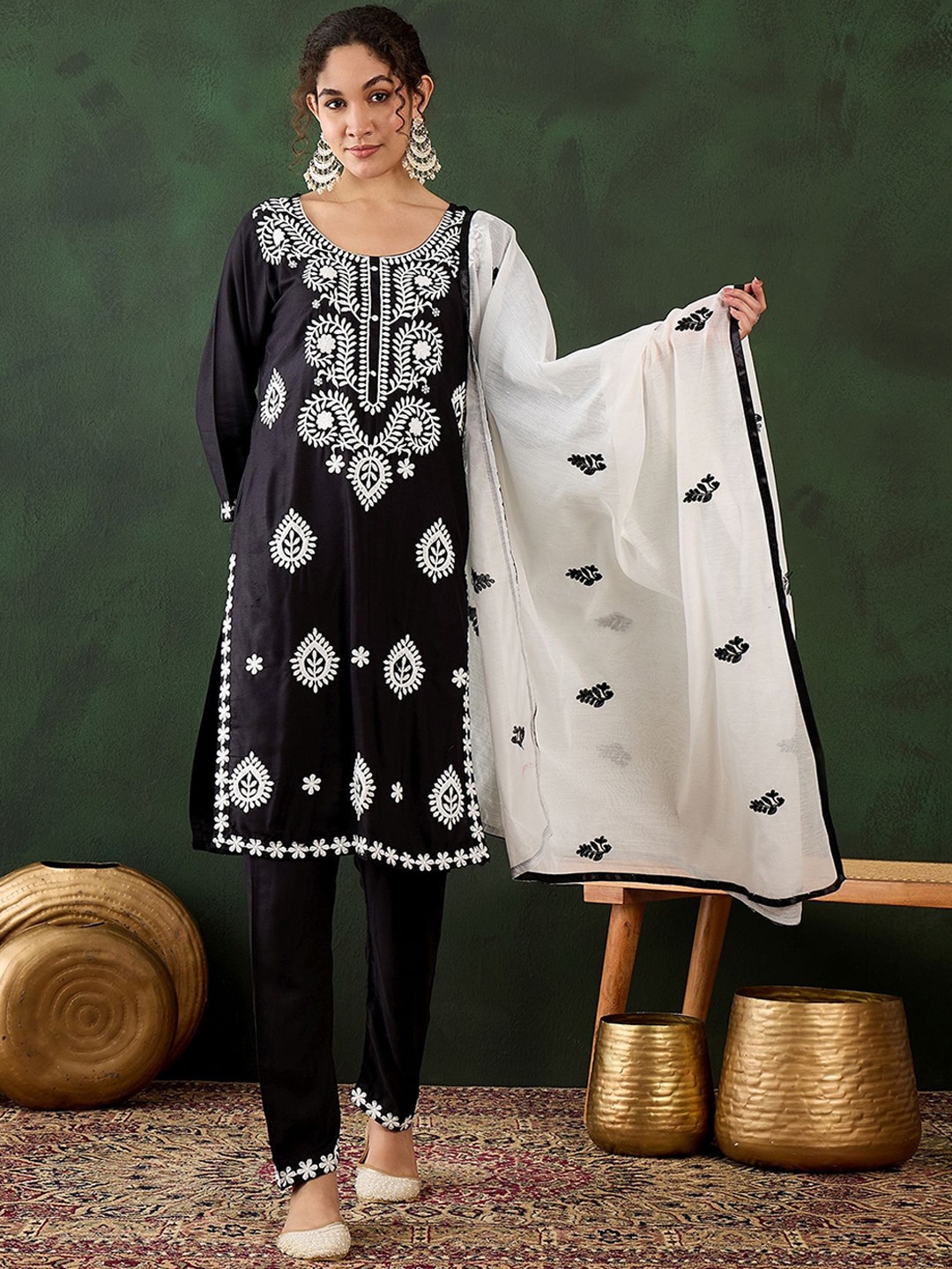 

HERE&NOW Black Floral Embroidered Straight Kurta With Trousers & Dupatta