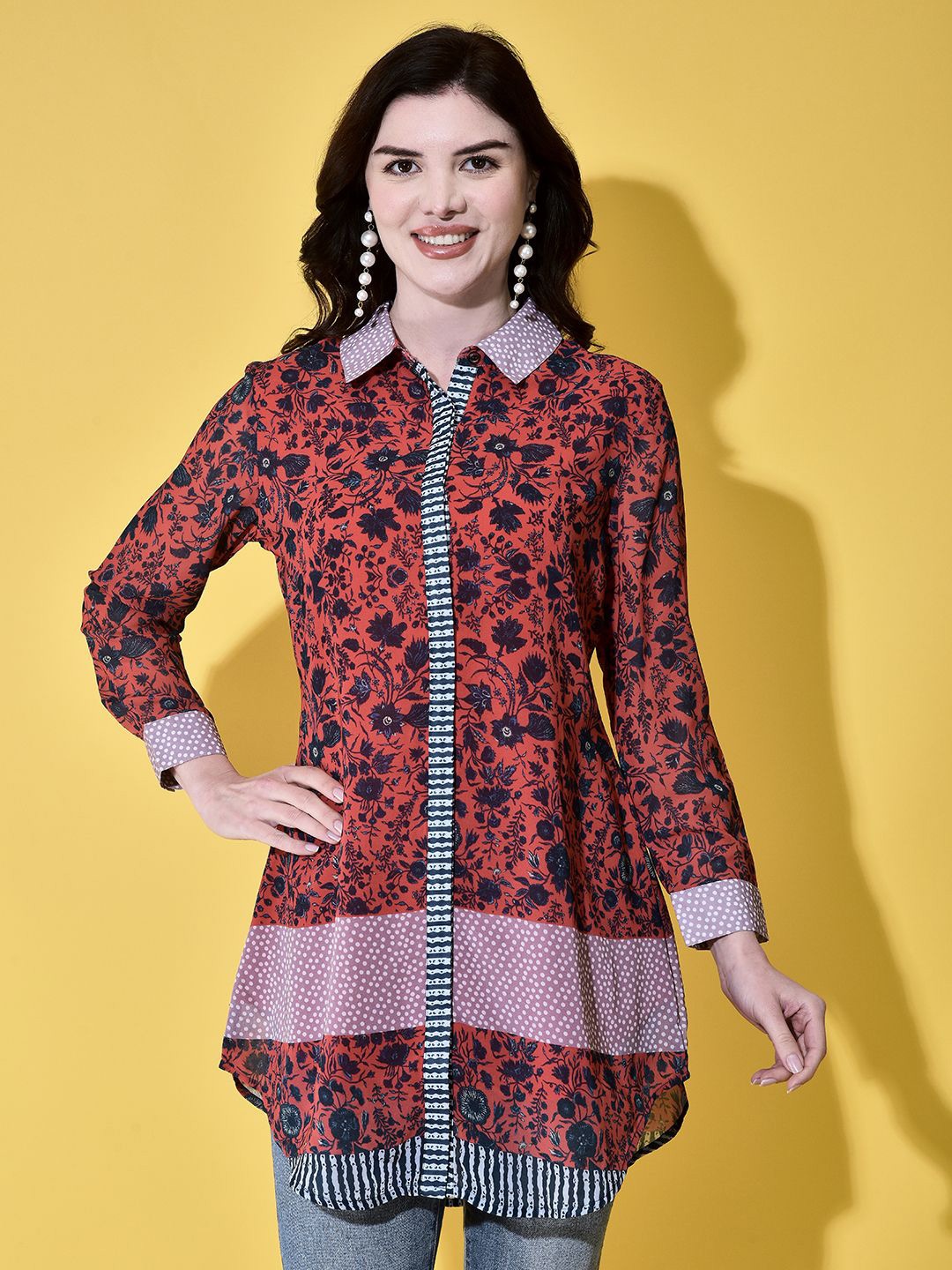 

FUTURO Women Floral Printed Shirt Collar Satin Top, Red