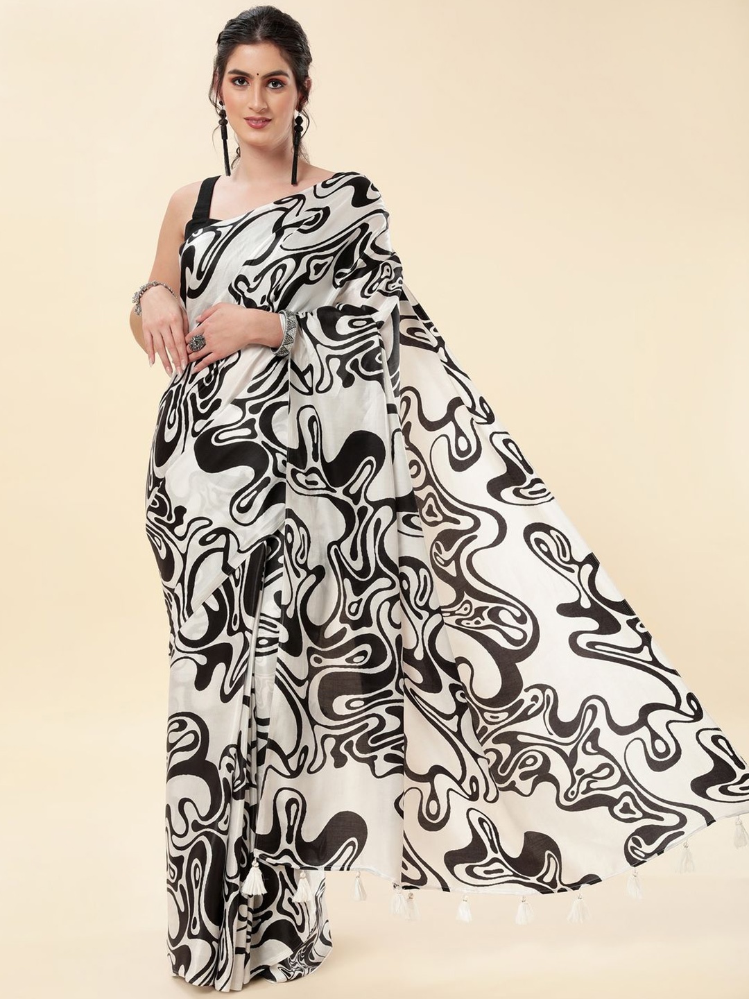

Suha Abstract Print Satin Saree With Blouse Piece, Black