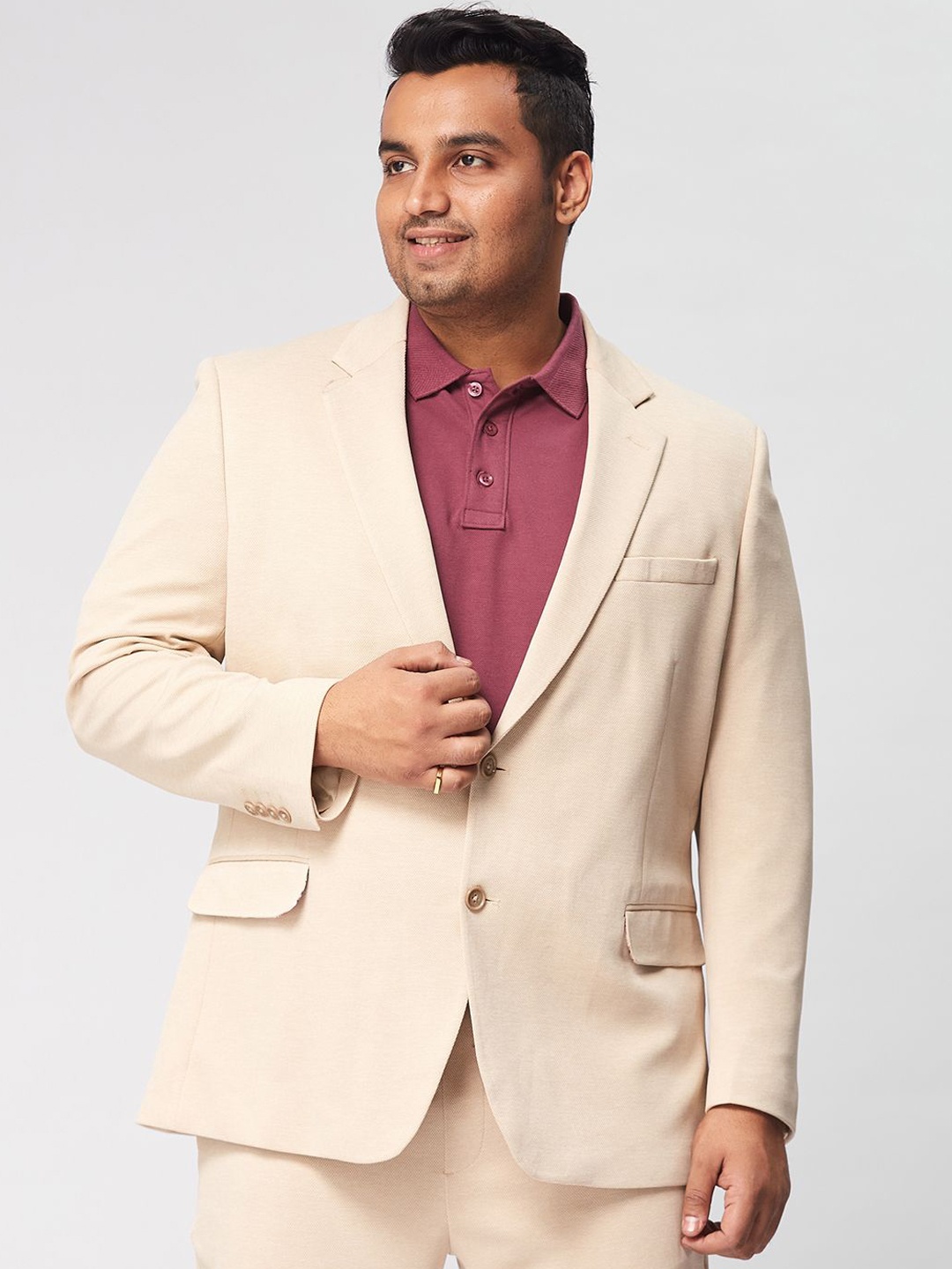 

Big Hello - The Plus Life Single-Breasted Casual Blazer, Beige