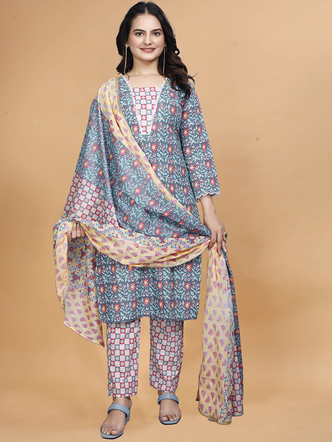 

Siya Fashion Floral Printed Notch Neck Straight Kurta With Trouser & Dupatta, Blue
