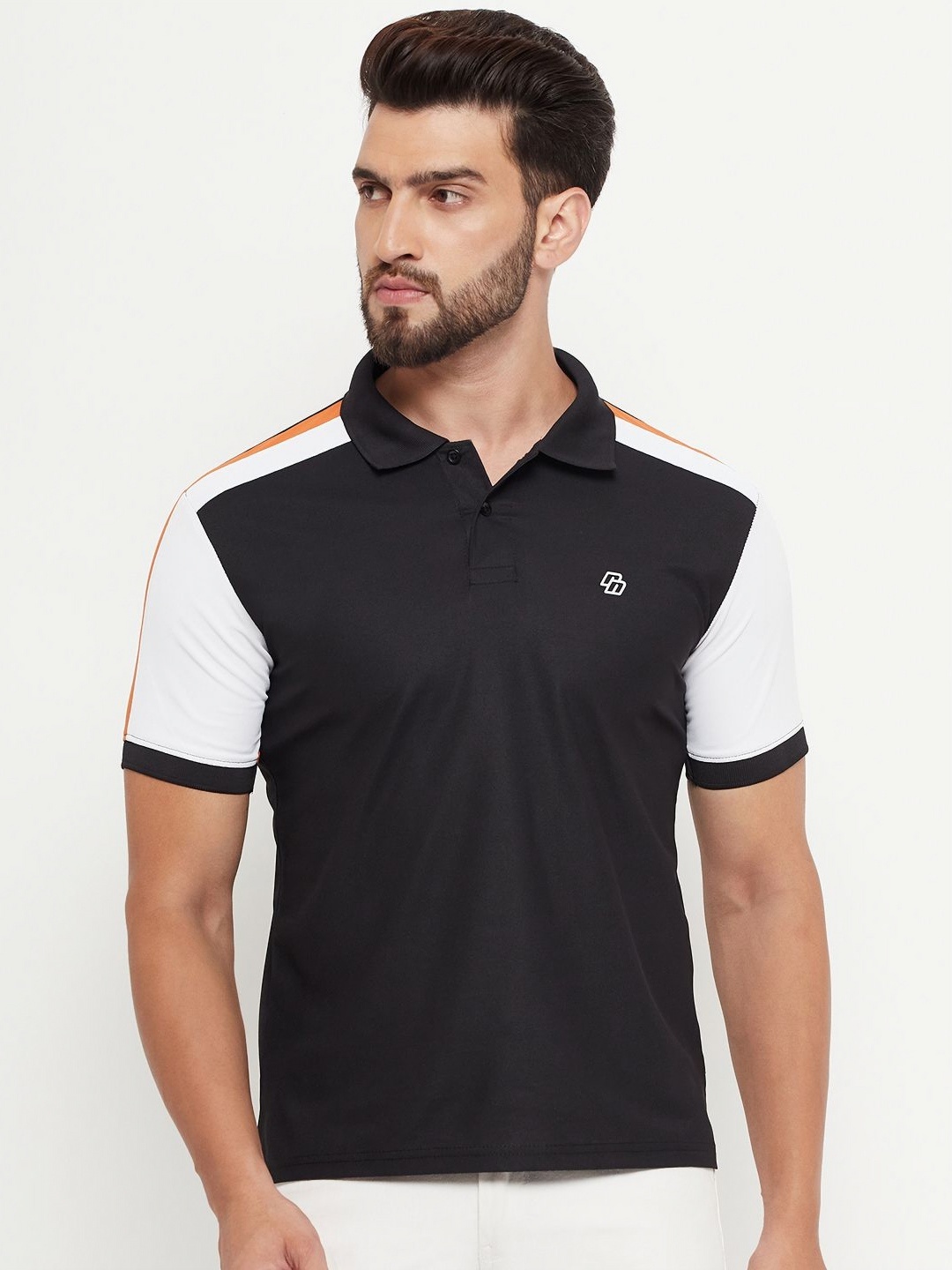 

RENUOVO Men Colourblocked Polo Collar Cotton T-shirt, Black