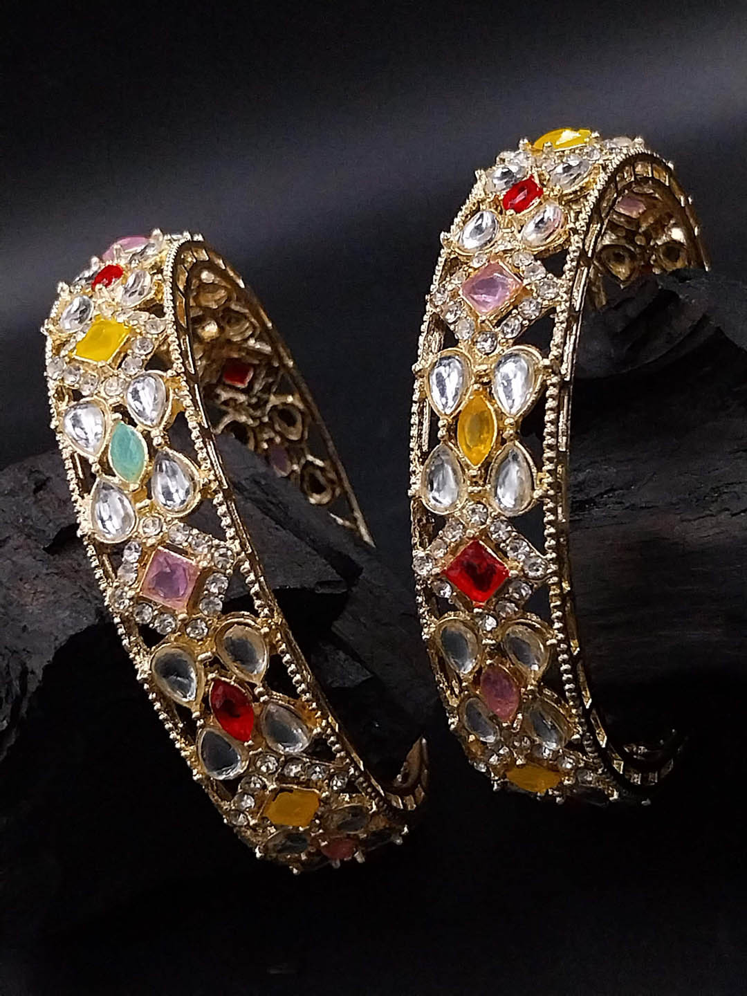 

Anouk Set Of 2 Gold-Plated Kundan-Studded Bangles