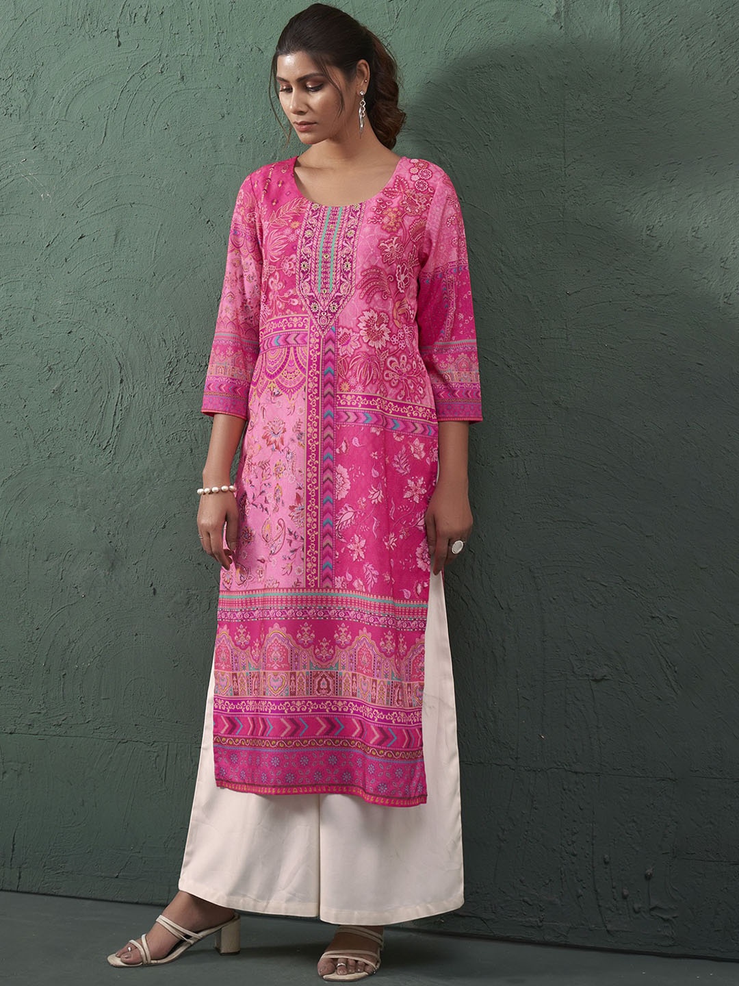 

Anouk Pink Ethnic Motifs Printed Mirror Work Round-Neck Straight Kurta