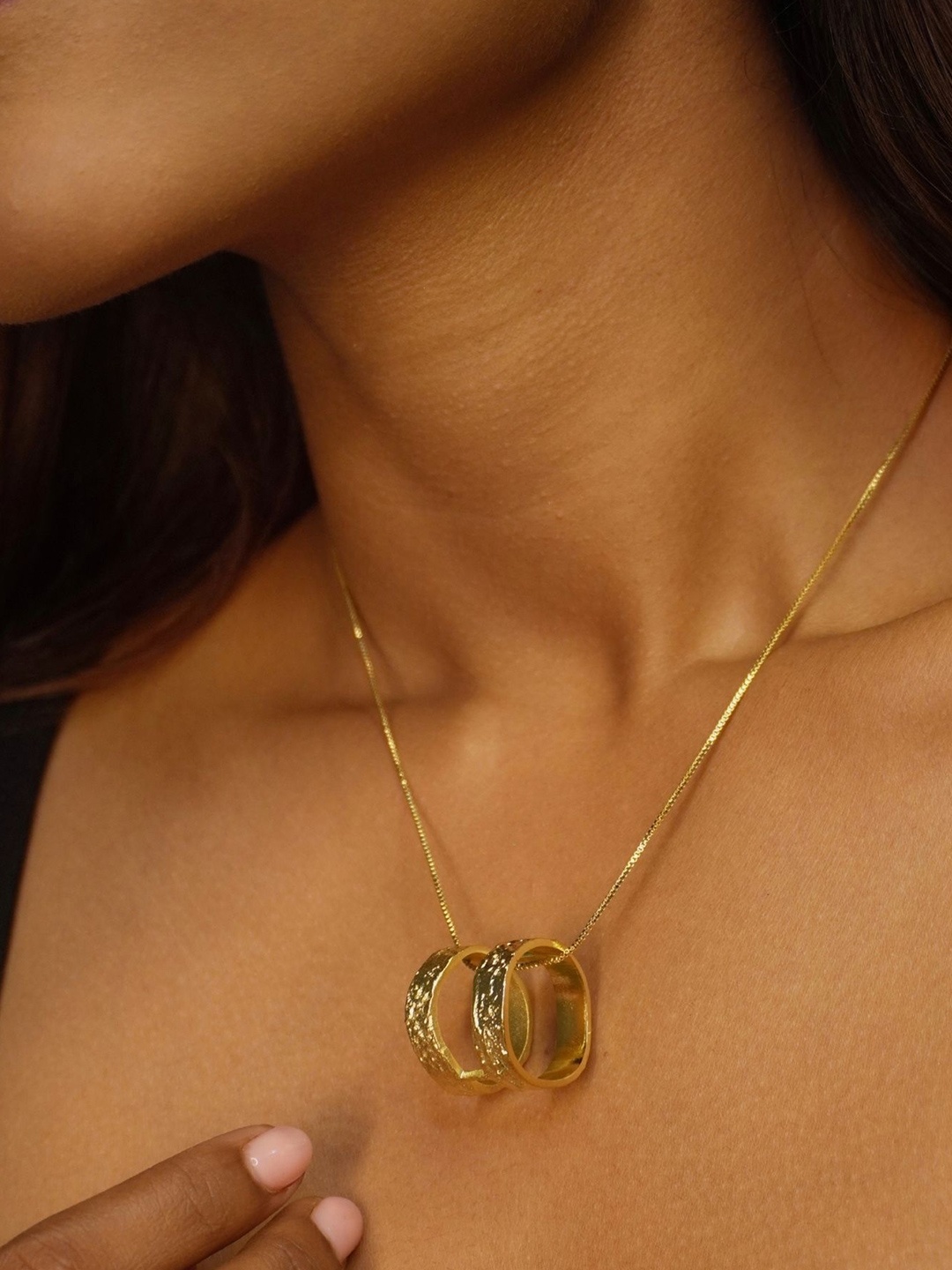 

House of Pehr Gold Plated Hammered Ring Design Cora Pendant Necklace