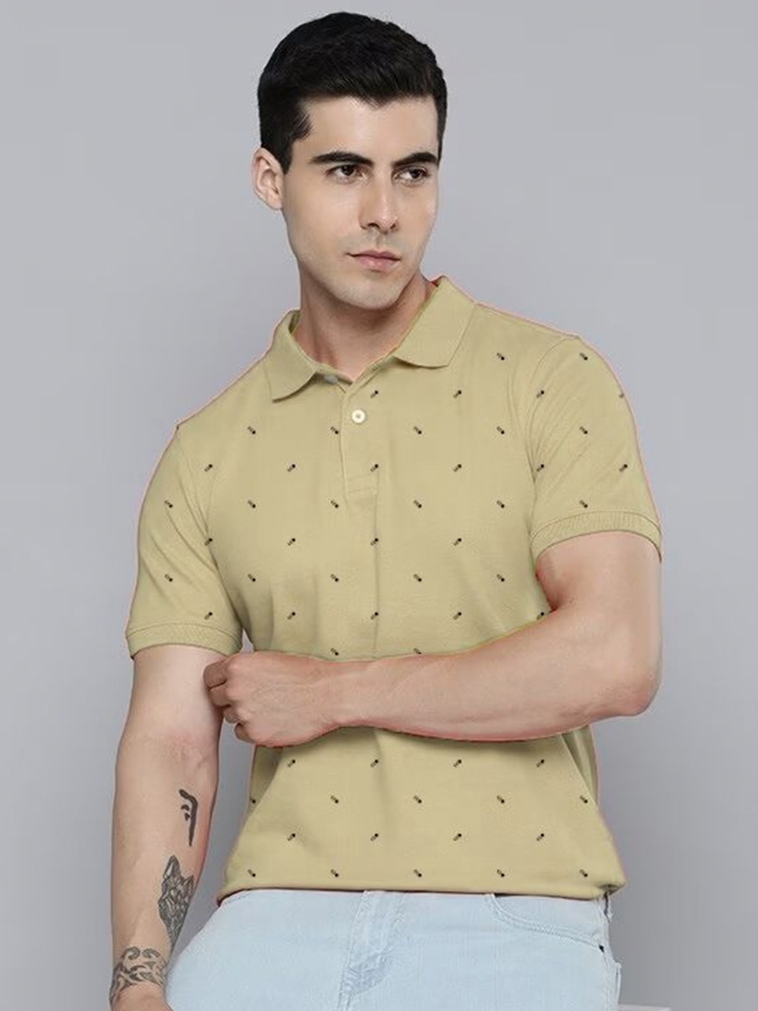 

MERRIMENT Men Geometric Printed Polo Collar Cotton T-shirt, Green