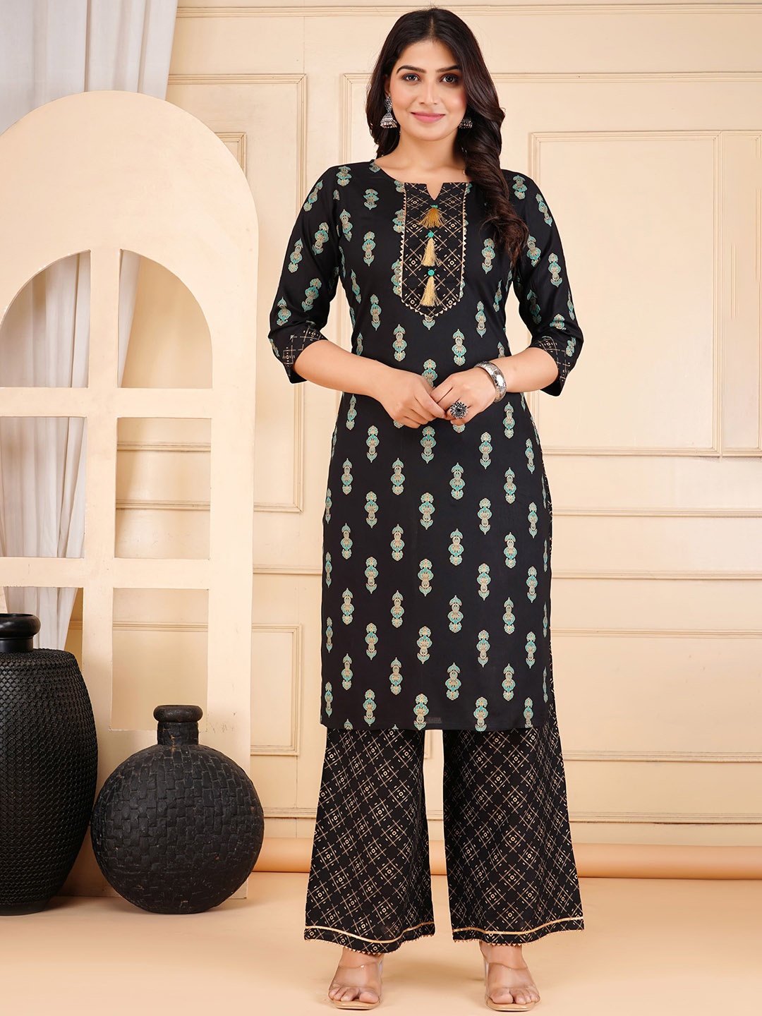 

Moajaza Ethnic Motifs Printed Gotta Patti Notch Neck Kurta with Palazzos, Black