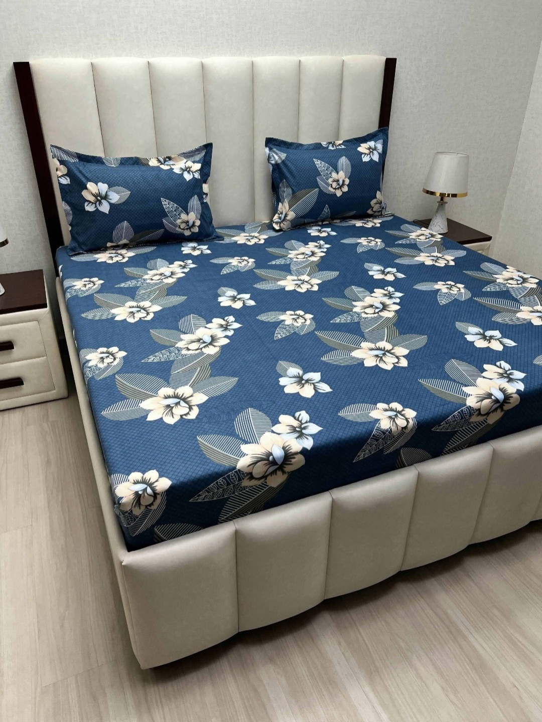 

Pure Decor Amulya Blue & White Printed Microfiber 220 TC Queen Bedsheet Set 2.28m x 2.54m