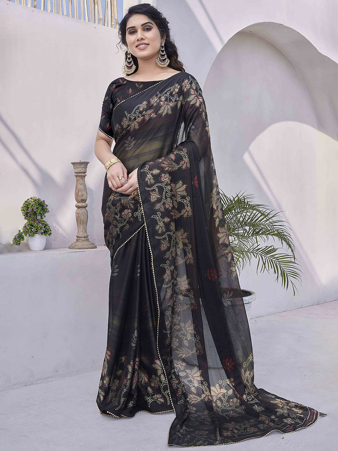 

MIRCHI FASHION Floral Printed Mukaish Ready to Wear Saree, Black
