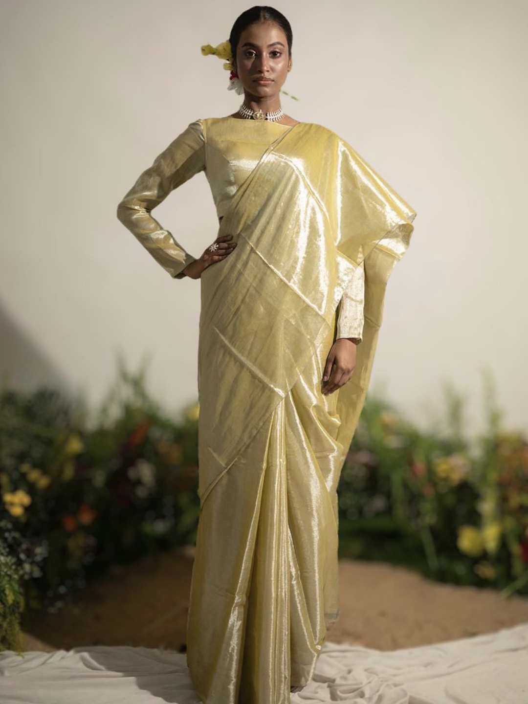 

SRILOK Tissue Tussar Saree, Green