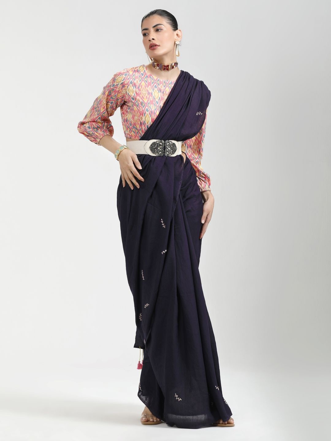 

Suha Embroidered Saree, Purple