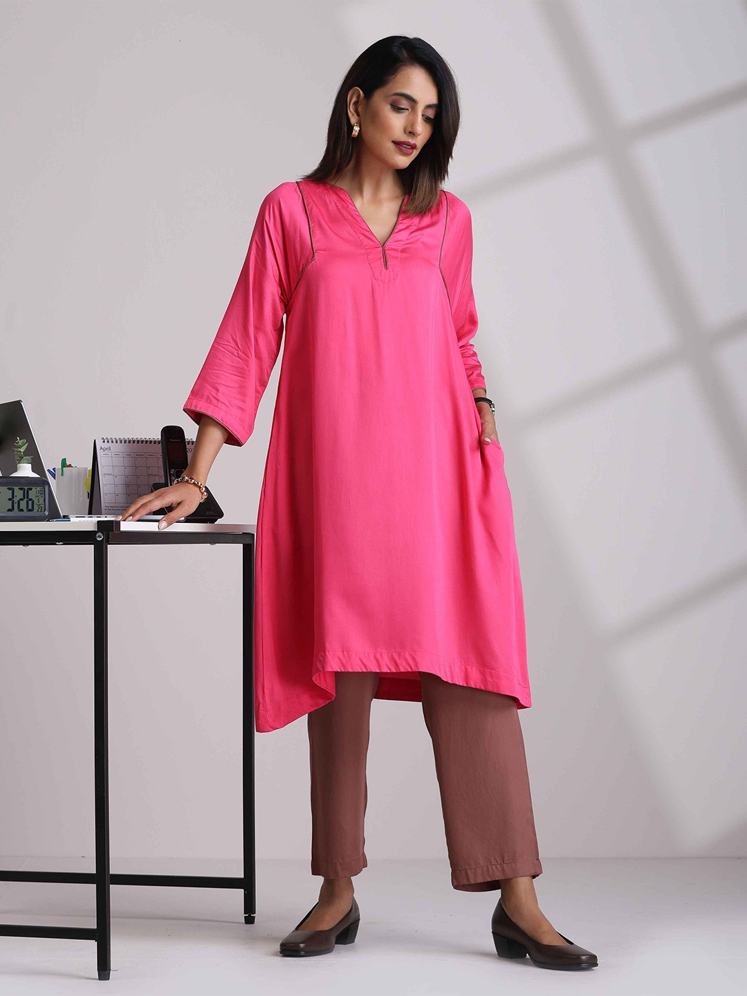 

trueBrowns Pink Modal Kimono Kurta Set