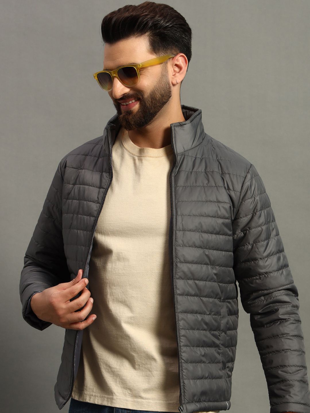 

RENUOVO Men Mock Collar Solid Casual Padded Jacket, Grey