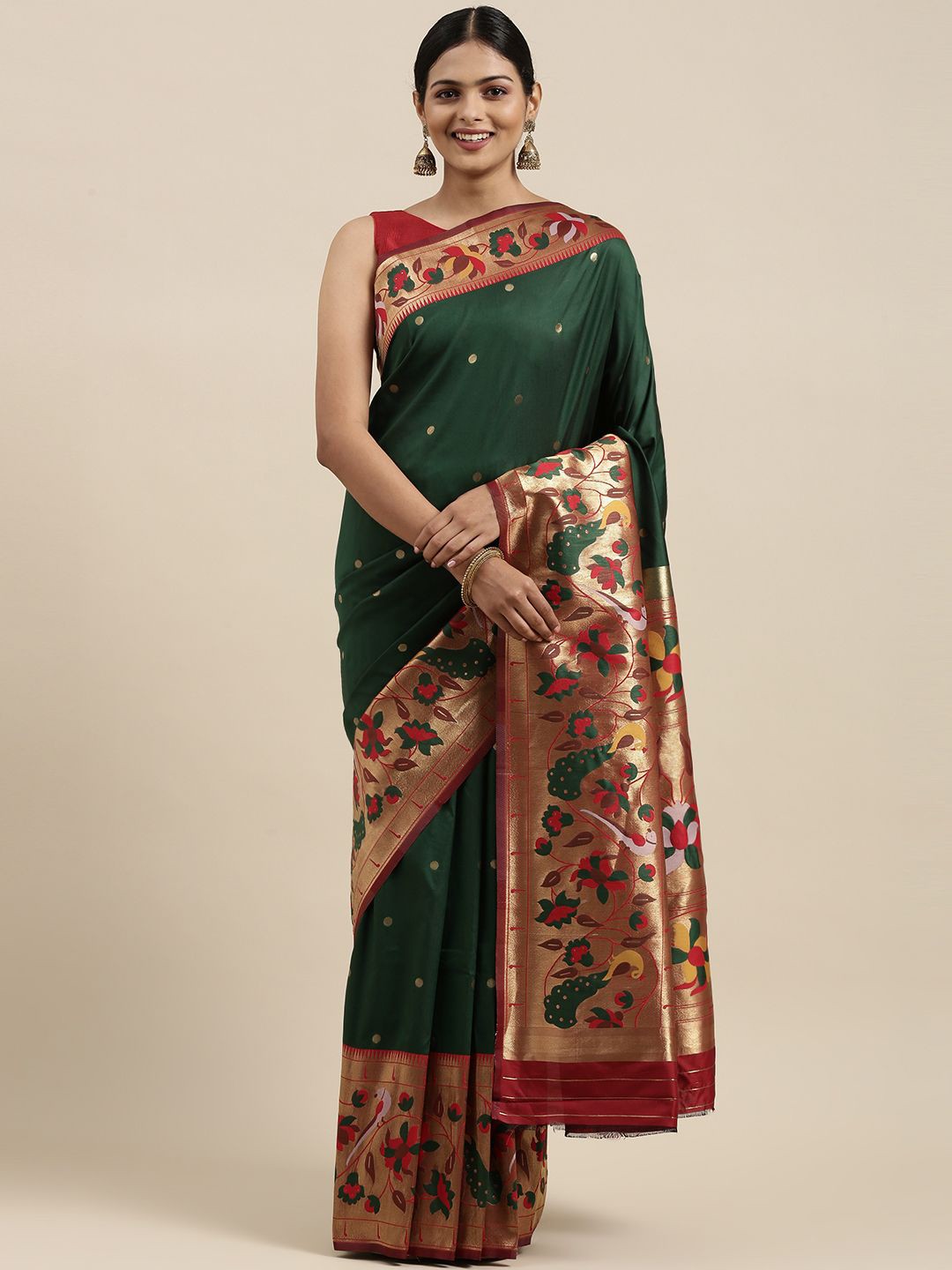 

DIVASTRI Woven Design Zari Saree, Green