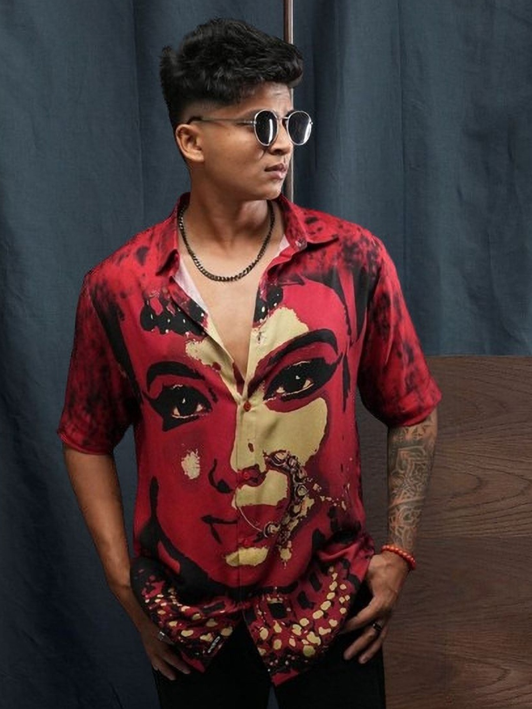 

iCome Men Spread Collar Graphic Printed Casual Shirt, Red