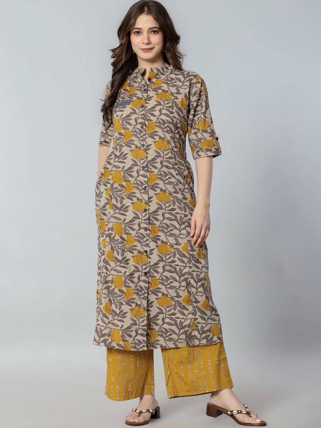 

Amayra Women Floral Printed Mandarin Collar Pure Cotton A-Line Kurta With Palazzos, Beige