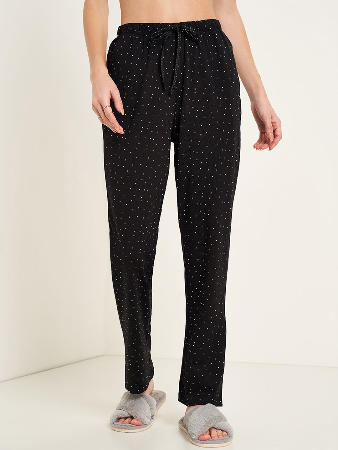 

Dreamz by Pantaloons Printed Pure Cotton Mid Rise Lounge Pants, Black