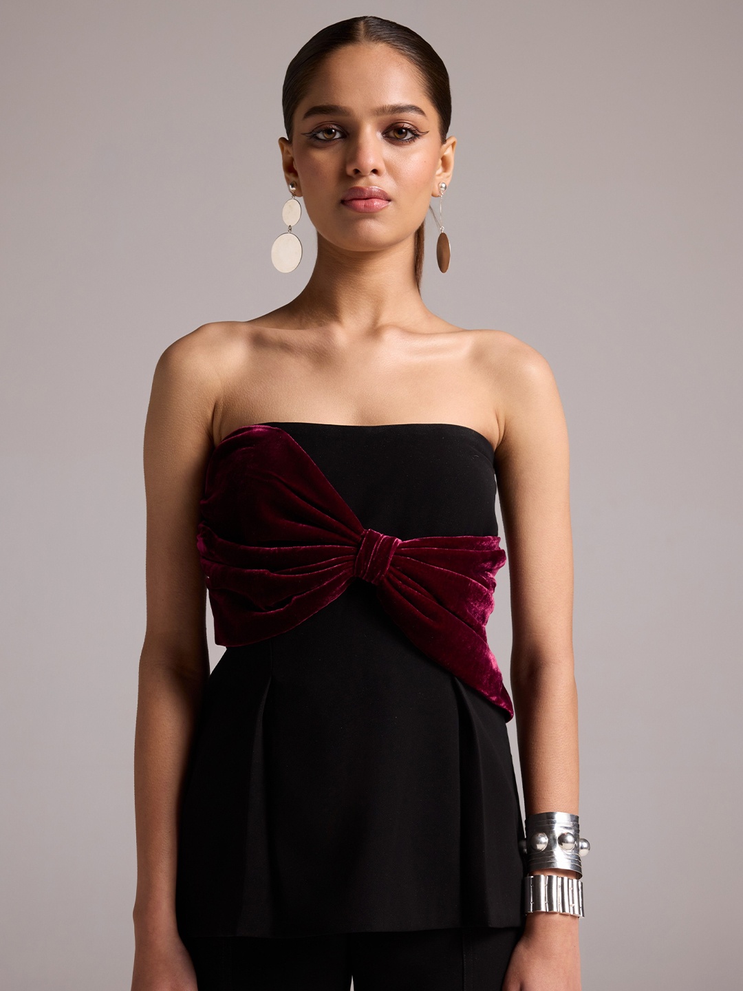 

The Dapper Lady Women Solid Strapless Cotton Top, Maroon