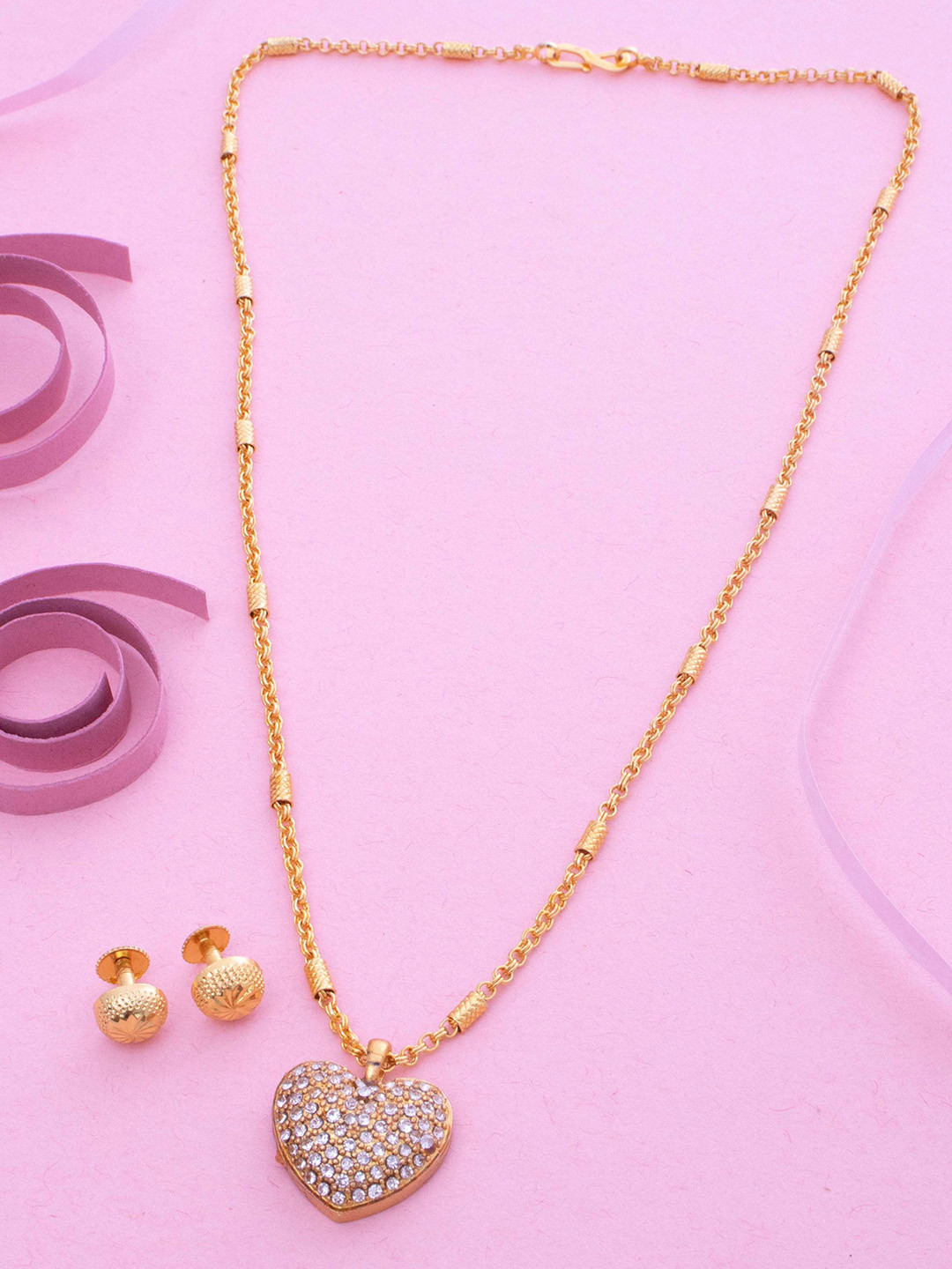 

Ramdev Art Fashion Jweller Gold Plated Stone Studded Heart Shape Pendant Jewellery Set