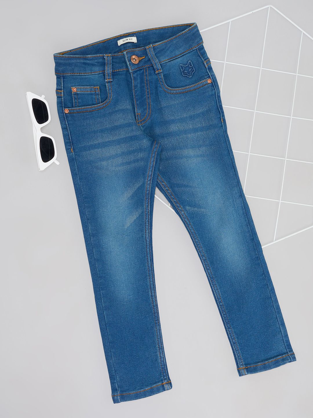 

Pantaloons Junior Boys Regular Fit Light Fade Jeans, Blue