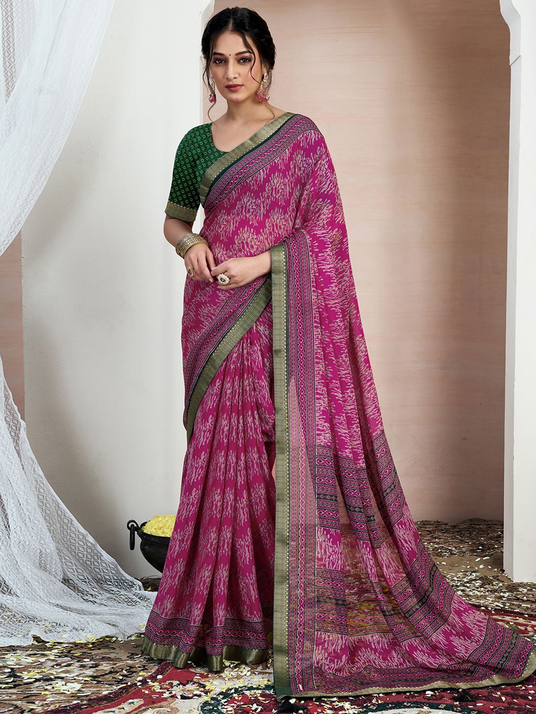 

KALINI Abstract Printed Zari Pure Chiffon Saree, Pink