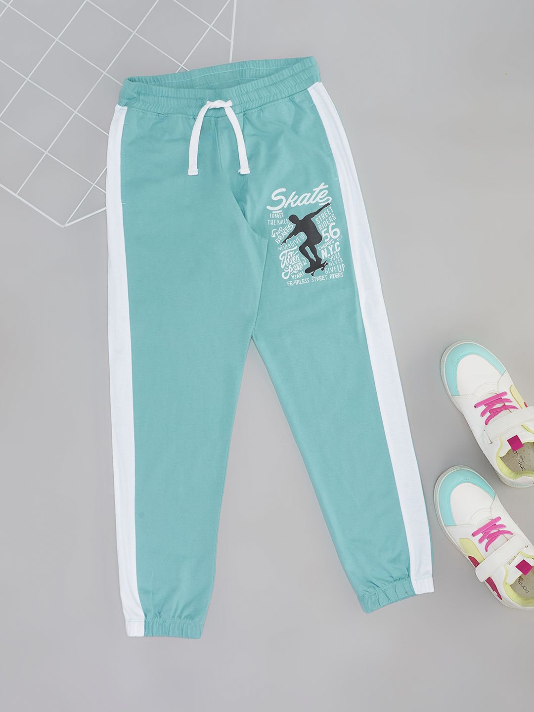 

Pantaloons Junior Boys Printed Cotton Mid Rise Joggers, Blue